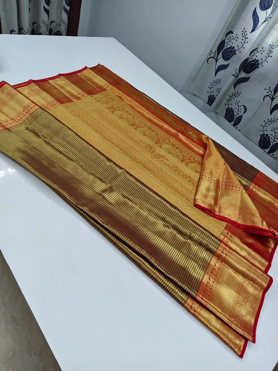 Traditional South Indian Kancheepuram Pattu Silk Saree